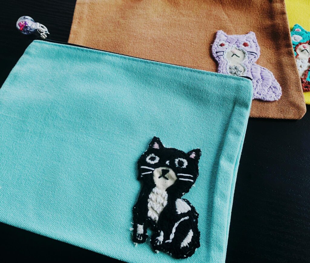 新商品♪猫のポーチ